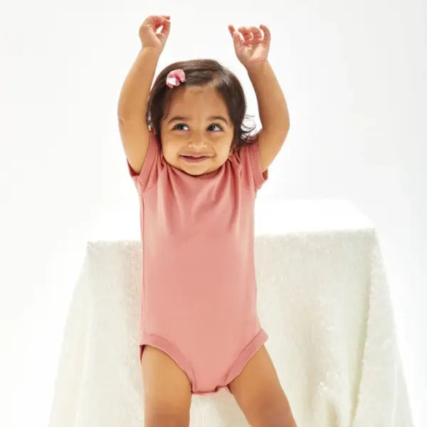 Baby Body mit Schlupfkragen babybugz smbDesign Personalisierung